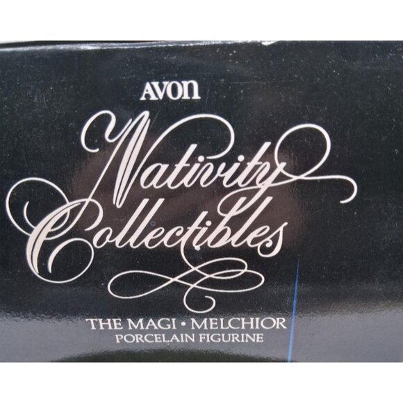 Avon Nativity Collectibles 1982 Kneeling King Figurine Porcelain Matte White Rel - Picture 7 of 8